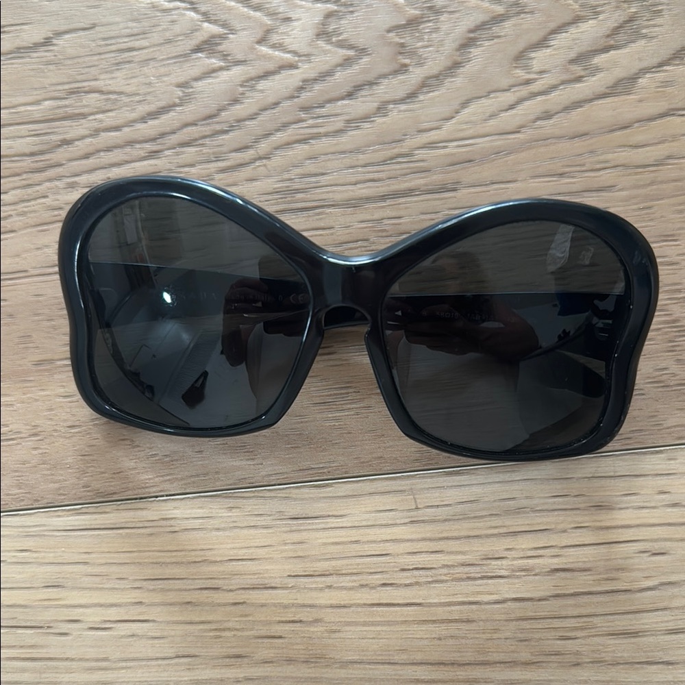 Prada Black Sunglasses Butterfly Frame